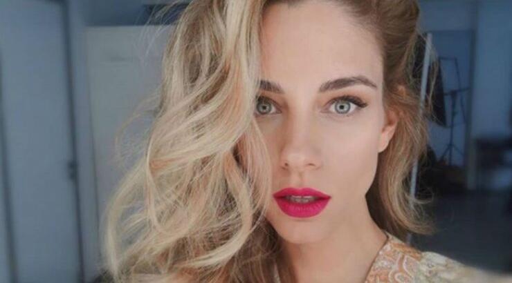 Δούκισσα Νομικού: Στη Μύκονο με την οικογένειά της στον 6ο μήνα της εγκυμοσύνης της!