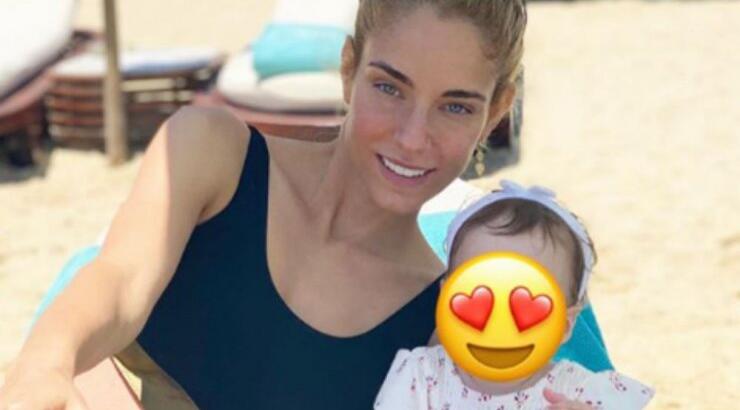 Δούκισσα Νομικού: Το βίντεο που δημοσίευσε την ώρα που κάνει μπάνιο την εννέα μηνών κόρη της