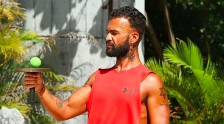 Περικλής Κονδυλάτος: H αδιανόητη απάντηση όταν ρωτήθηκε αν τα κορίτσια ξυρίζουν το επίμαχο σημείο τους