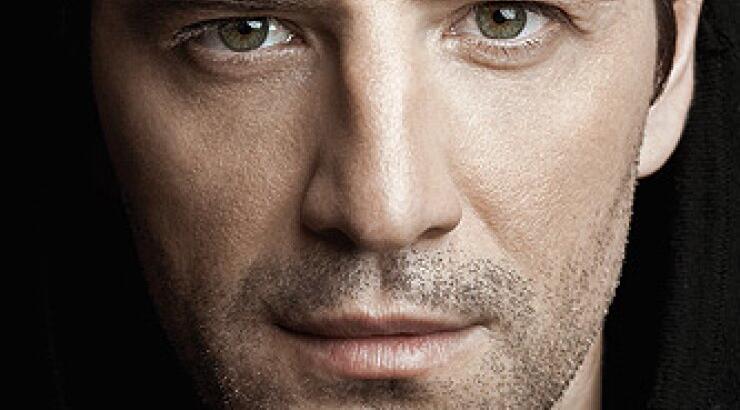 Σάκης Ρουβάς: Ταξίδι αστραπή σήμερα στην Κύπρο