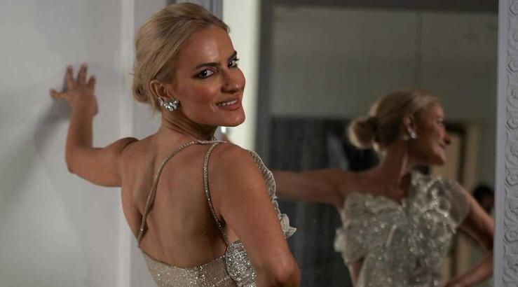 Έφη Παπαϊωάννου: Το εναλλακτικό νυφικό για όσες παντρεύονται την Άνοιξη