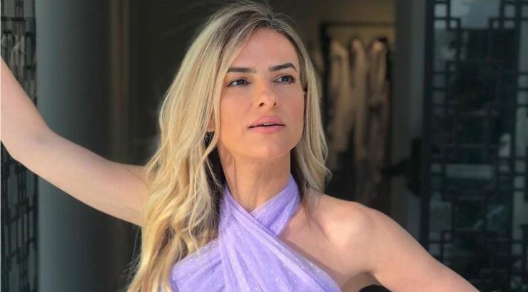 Η Έφη Παπαϊωάννου μας δίνει μια γεύση από τη νέα prêt-à-porter Bridal Genesis συλλογή της