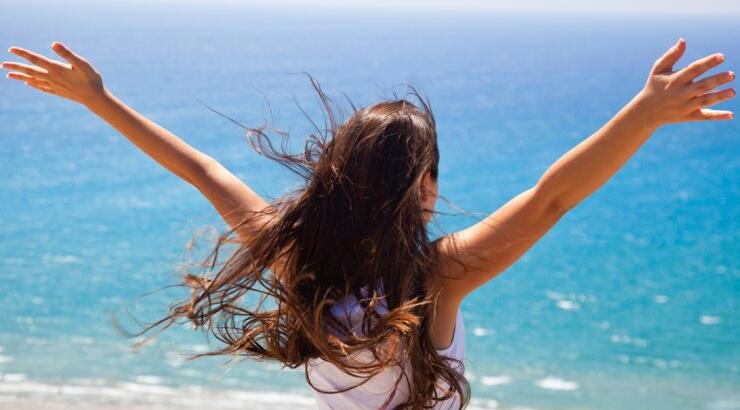 H ευτυχία είναι μεταδοτική