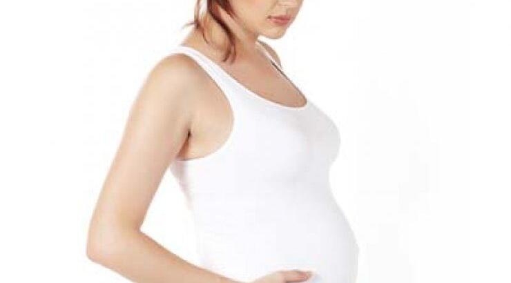 Έγκυος και όμορφη