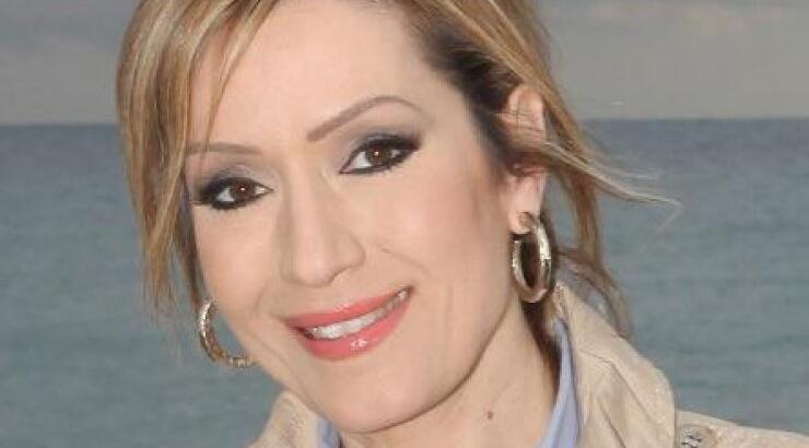 Ειρήνη Χαραλαμπίδου: Δείτε την στο beach bar που είδε τον Μάριο Κάρογιαν και του τα έχωσε