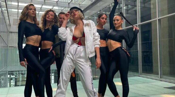 Ο λόγος που οι "New York Times" δημοσίευσαν εικόνα της Έλενας Τσαγκρινού στο instagram