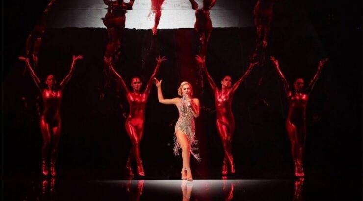 "Eurovision": Δείτε την hot εμφάνιση της Έλενας Τσαγκρινού στον ημιτελικό που ξεσήκωσε το κοινό [εικόνες & βίντεο]