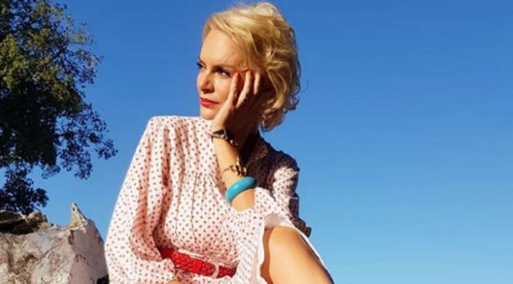 Έλενα Χριστοπούλου: Οι τρυφερές στιγμές με τον σύντροφο της στο κέντρο της Αθήνας