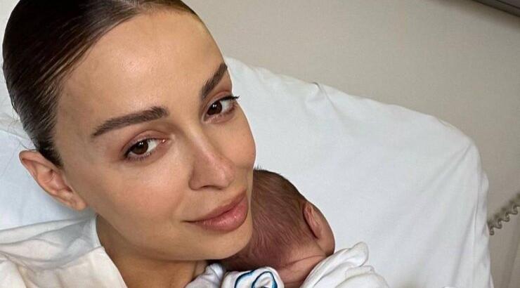 Ελένη Φουρέιρα: Μας βάζει πρώτη φορά στο δωμάτιο του γιου της [εικόνα]