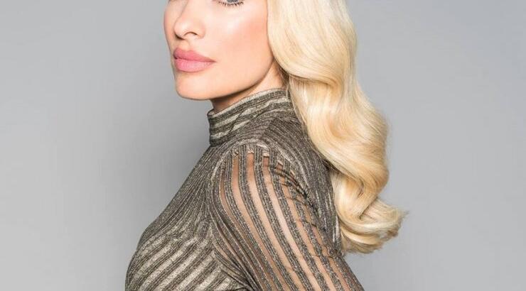 7 + 1 φωτογραφίες της Ελένης Μενεγάκη από το παρελθόν που θα ήθελε να μην υπήρχαν!