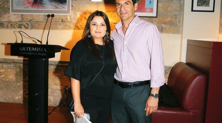 Έκθεση Τέχνης Μεταξοτυπίας στο Café la Mode στη Λεμεσο