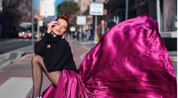 Η Έβελυν Καζαντζόγλου αποκάλυψε σε ποια χώρα θα βρίσκεται την Πρωτοχρονιά! [βίντεο]