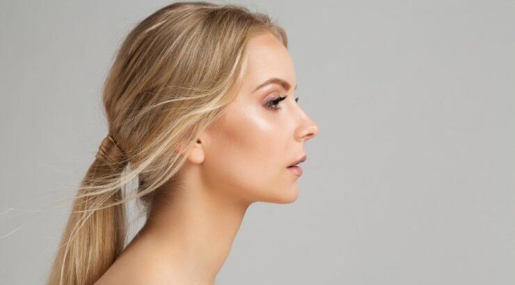 Προετοιμάζω το δέρμα μου για τις γιορτές των Χριστουγέννων