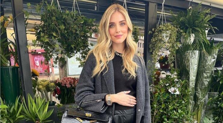 Αυτός είναι ο πιο στιλάτος τρόπος για να φορέσεις shorts αυτή τη σεζόν