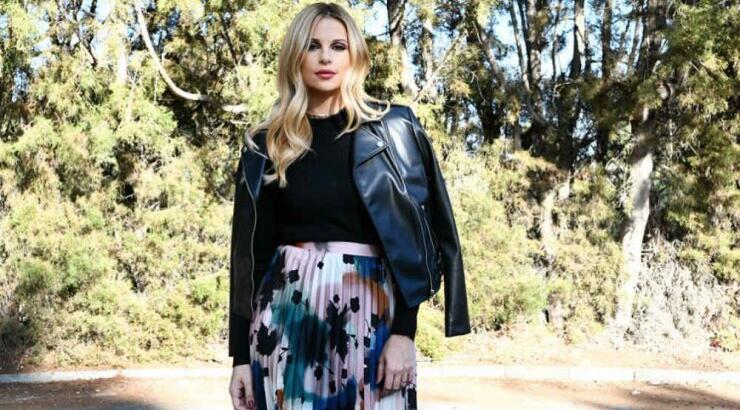 Βρήκαμε την υπέροχη pleated skirt της Χριστιάνας Αριστοτέλους