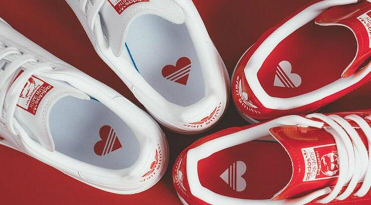 Adidas: Κυκλοφόρησε τα πιο στιλάτα sneakers για την ημερά του Αγίου Βαλεντίνου