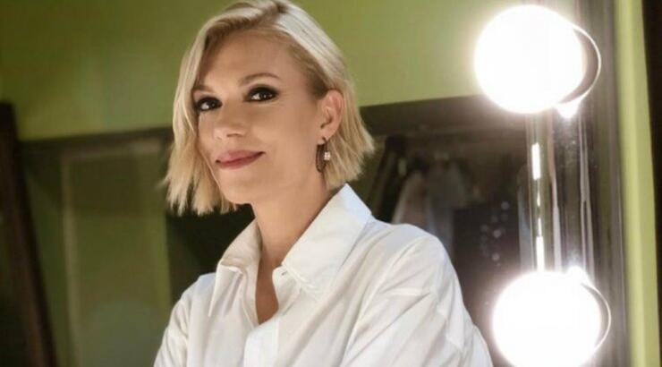 Το office look της Βίκυς Καγιά που πρέπει να υιοθετήσεις