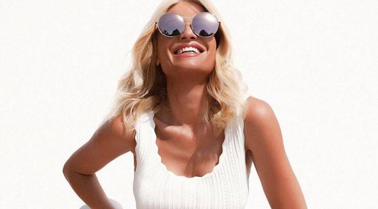 Wow! Η Φαίη Σκορδά ποζάρει με μαγιό και "γκρεμίζει" το instagram! [βίντεο]