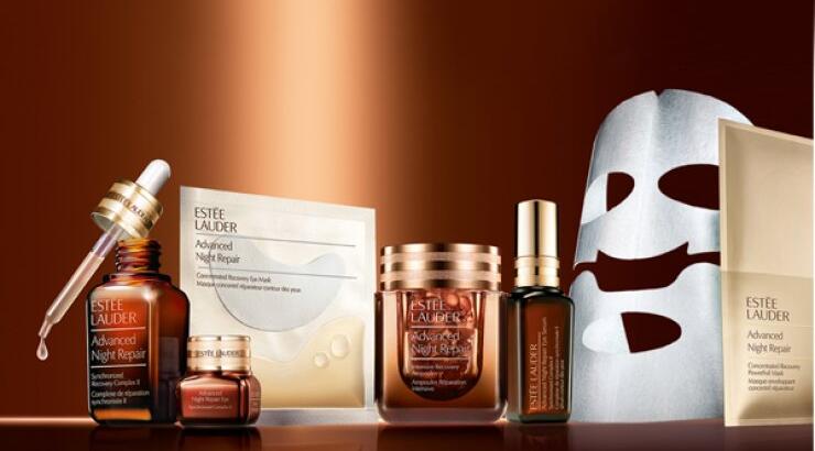 Γνωρίστε την υπέροχη οικογένεια Advanced Night Repair της Estée Lauder!
