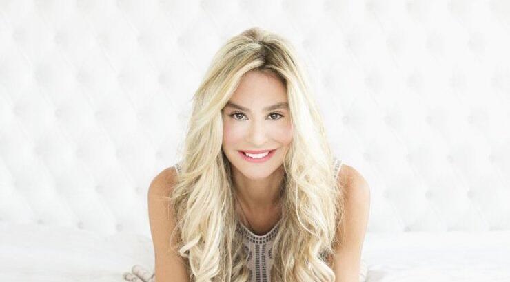 Φλώρα Σάρδαλου: Η έκπληξη στο live του "Dansing 5" που τη συγκίνησε!