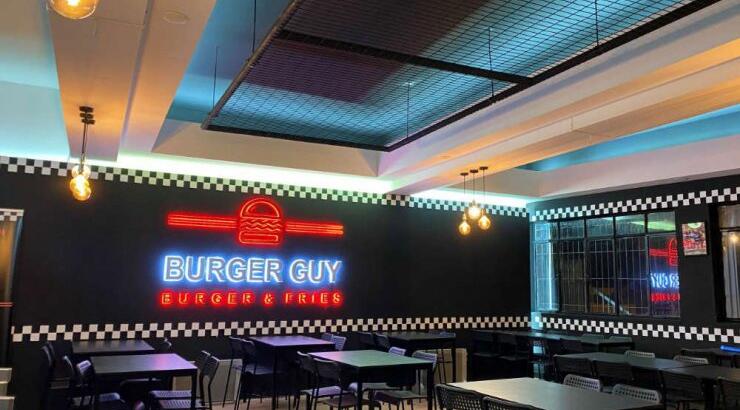 Αυτό είναι το μπεργκεράδικο που συζητάει όλη η Κύπρος!