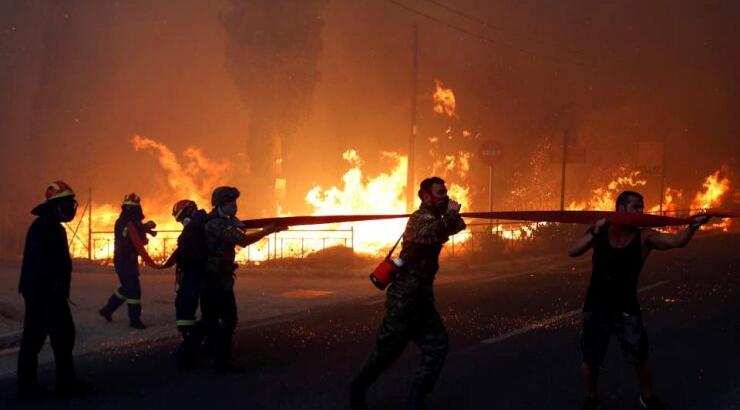 Σοκάρει Ελληνίδα τραγουδίστρια! “Βάλαμε τα κλάματα, φιληθήκαμε, μήπως και δεν μας δινόταν ξανά η ευκαιρία"
