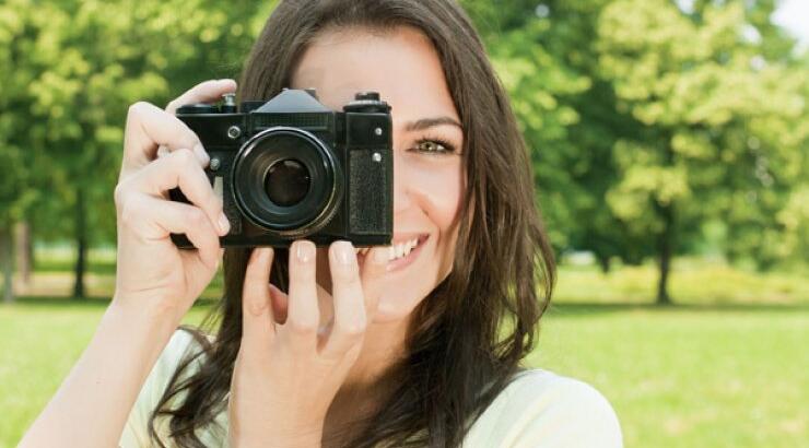 5 μυστικά για να βγαίνετε ωραία στις φωτογραφίες!