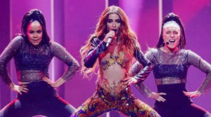 Ελένη Φουρέιρα: Αποθεώθηκε απ