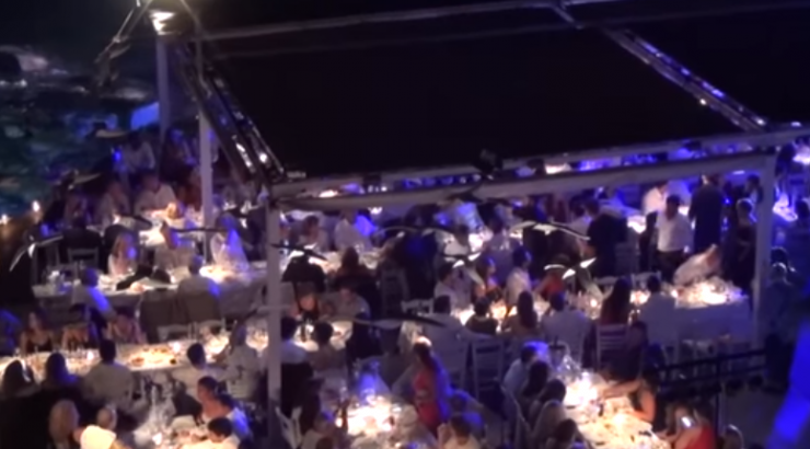 Ο χλιδάτος γάμος επώνυμου ζευγαριού στη Μύκονο! [βίντεο]