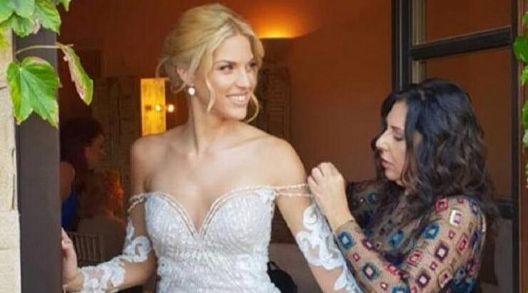 Μαντώ Γαστεράτου: Αυτά είναι τα πρώτα στιγμιότυπα από το γάμο της! [εικόνες & βίντεο]