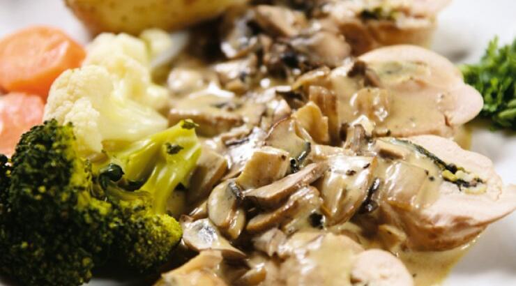 Γεμιστό φιλέτο κοτόπουλο με σπανάκι και φέτα