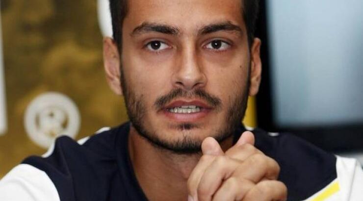  Σάββας Γκέντσογλου: «Είμαι ερωτευμένος με την Αγγελική. Ήταν λάθος που πήγαμε στην Μύκονο»