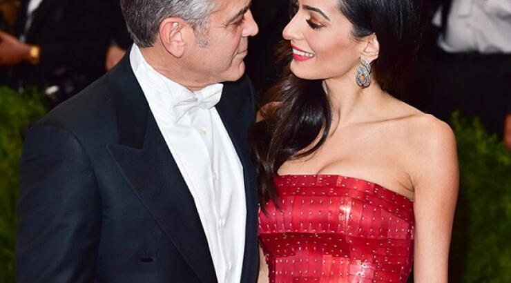 Τι δώρο έκανε ο George Clooney στην σύζυγό του για την δεύτερη επέτειο του γάμου τους; [βίντεο]