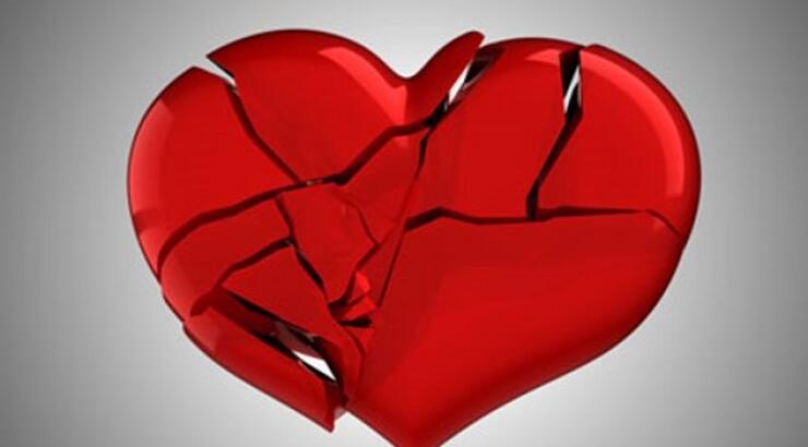 Χώρισες καλοκαιριάτικα; 3 κινήσεις για να ανακάμψεις