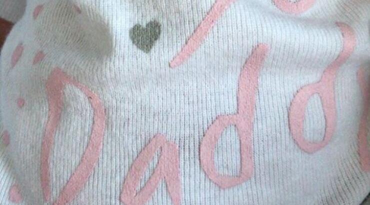 Ελληνίδα παρουσιάστρια μας δείχνει τη νεογέννητη κορούλα της δυόμιση εβδομάδες μετά τη γέννησή της!