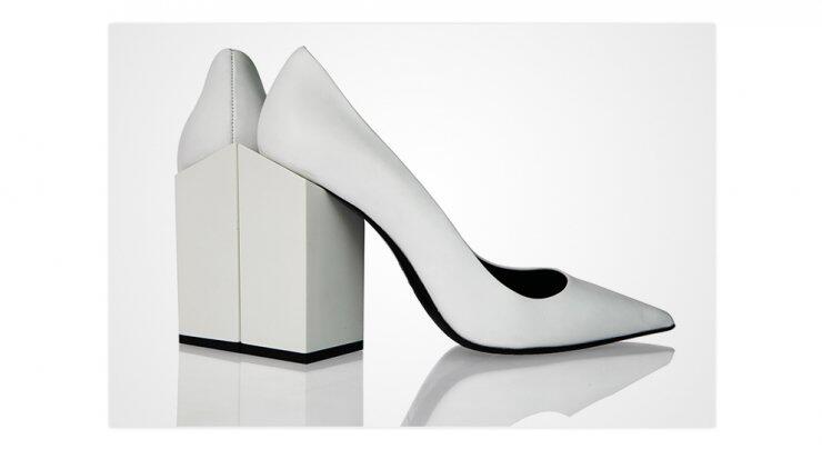 Γόβες από το μέλλον