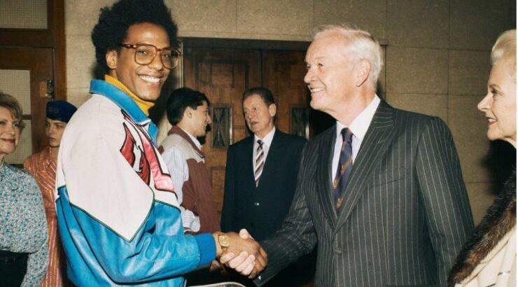 Ο οίκος Gucci λανσάρει τη νέα του καμπάνια για τα ρολόγια