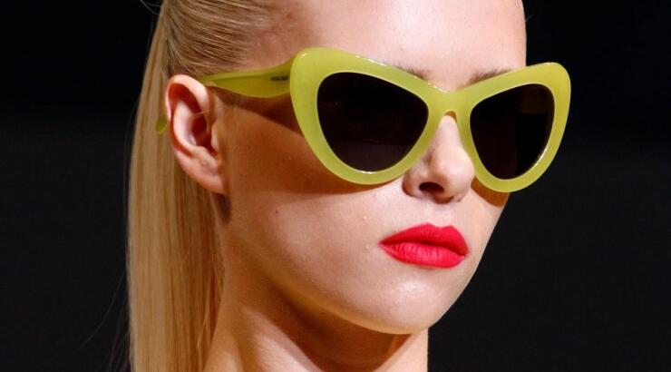 4 λόγοι για να φοράς γυαλιά ηλίου!