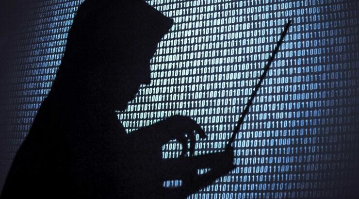 Παρέμβαση του ηλεκτρονικού εγκλήματος για τα σεξουαλικά μηνύματα Κύπριου παρουσιαστή σε νεαρή