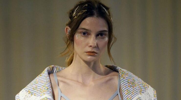 Αυτά τα χρώματα στα μαλλιά θα πρωταγωνιστήσουν το 2021