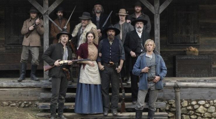  Hatfields & McCoys: Η σειρά must που δεν πρέπει να χάσεις