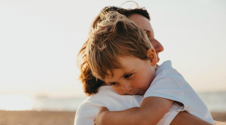 13 ανησυχητικά σημάδια που ενδέχεται να σχετίζονται με την ψυχική ασθένεια σε ένα παιδί