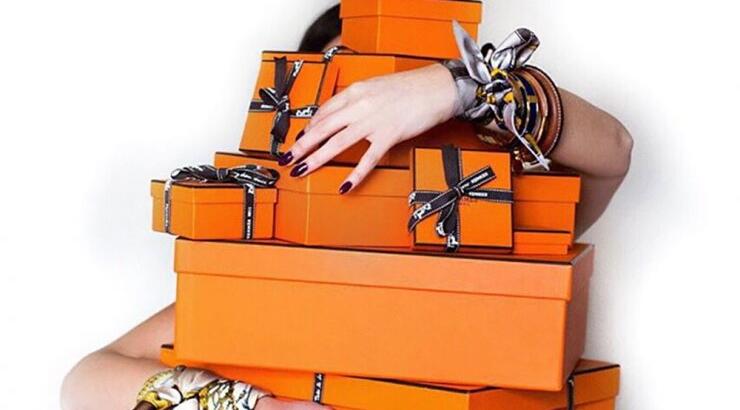 Ο οίκος Hermès έφτιαξε τσάντα αποκλειστικά για το smartphone!