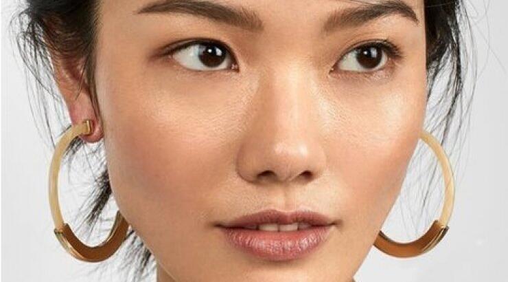 Αυτά τα σκουλαρίκια κοστίζουν λίγo άλλα έχουν λίστα αναμονής πέρα των 500 ατόμων