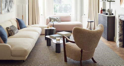 Αυτό είναι ένα σπίτι όπου οι διακριτικές επιλογές στο design αναδεικνύονται από στιγμές έντασης