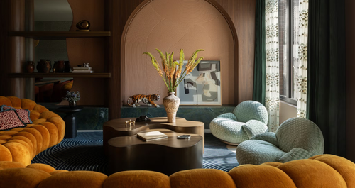 Σε αυτό το μοντέρνο ρετιρέ δεν υπάρχει ούτε ένας λευκός τοίχος