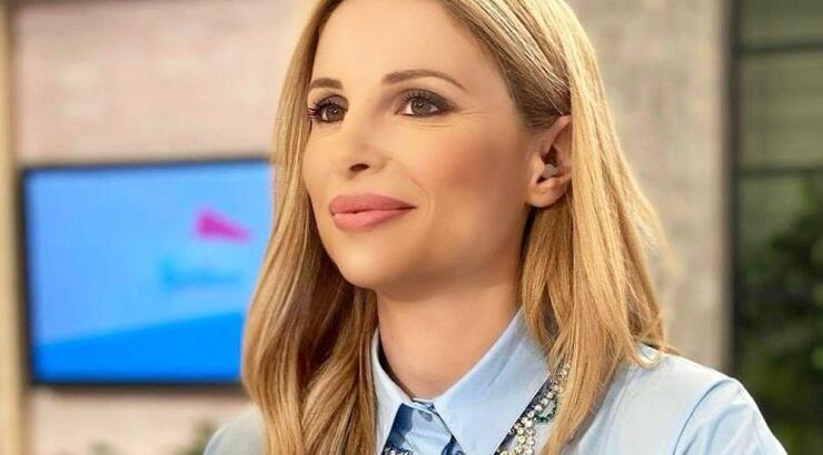 Χριστιάνα Αριστοτέλους: Η σπάνια φωτογραφία με τα τρία της αδέρφια! 