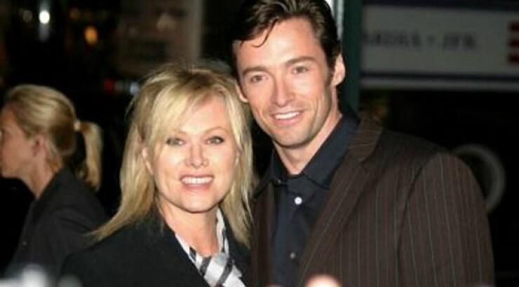 Αγανακτισμένη η γυναίκα του Χιου Τζάκμαν: "δεν είναι gay"