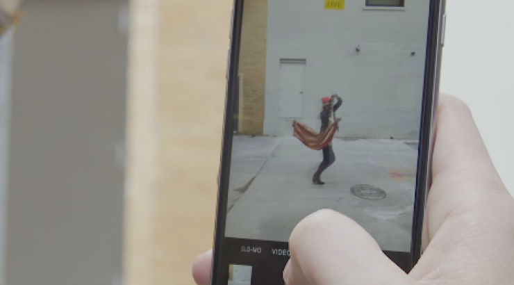 Τι περνούν τα αγόρια όταν τα κορίτσια τους έχουν μανία με το instagram!