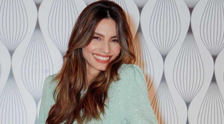 Ηλιάνα Παπαγεωργίου: Προτείνει ένα stylish combo για ένα ρομαντικό ραντεβού